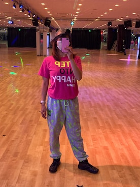 「ZUMBA」｜「アイテム（帽子）」を使った、SAYU さん（レディース・156cm）の春コーディネート
