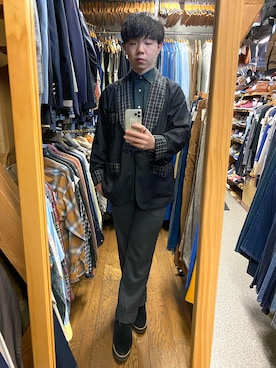 「TACASI（タキャシ）のアイテム」を使った、sakuさん（メンズ・170cm）の秋コーディネート