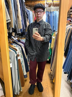 「アイテム（スウェットパンツ、レッド系）」を使った、sakuさん（メンズ・170cm）の秋コーディネート