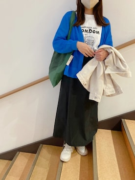 「BAUM（バウム）のアイテム（バッグ）」を使った、kotoeさん（レディース・161cm）の春コーディネート