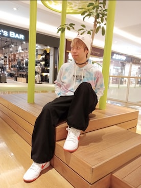 「BEN DAVIS（ベンデイビス）のアイテム（帽子）」を使った、SHINSUKEさん（メンズ・179cm）の秋コーディネート