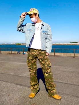 「H&M（エイチ・アンド・エム）のアイテム（デニムジャケット）」を使った、SHINSUKEさん（メンズ・180cm）の冬コーディネート