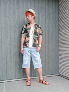 「Lee（リー）のアイテム（サンダル）」を使った、SHINSUKEさん（メンズ・180cm）の夏コーディネート