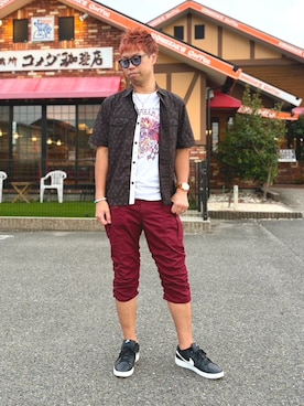 「しまむら（シマムラ）のアイテム（シャツ/ブラウス、ブラック系）」を使った、SHINSUKEさん（メンズ・178cm）の秋コーディネート