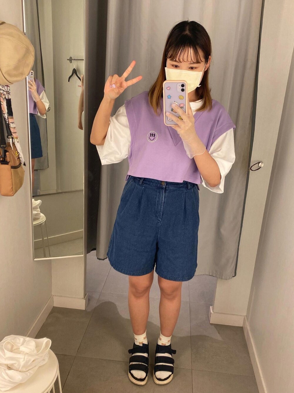 「H&Mのアイテム（Tシャツ/カットソー、パープル系）」を使った、コウさん（レディース・155cm）の夏コーディネートの1枚目の写真