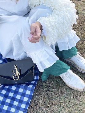 「JW Anderson（ジェイダブリューアンダーソン）のアイテム（ショルダーバッグ）」を使った、mitsuko164さん（メンズ・162cm）の春コーディネート