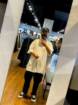 Hanson🇹🇼さんのコーディネート