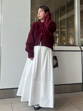 「アイテム（ローファー、シルバー系）」を使った、kahoさん（レディース・153cm）の秋コーディネート