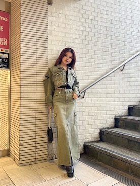 鈴木華澄さんのコーディネート