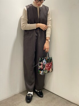 「アイテム（つなぎ/オールインワン）」を使った、chiharuさん（レディース・160cm）の秋コーディネート