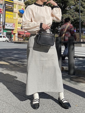 「Aラインスカート」｜「アイテム（その他）」を使った、ASAKAさん（レディース・158cm）の春コーディネート