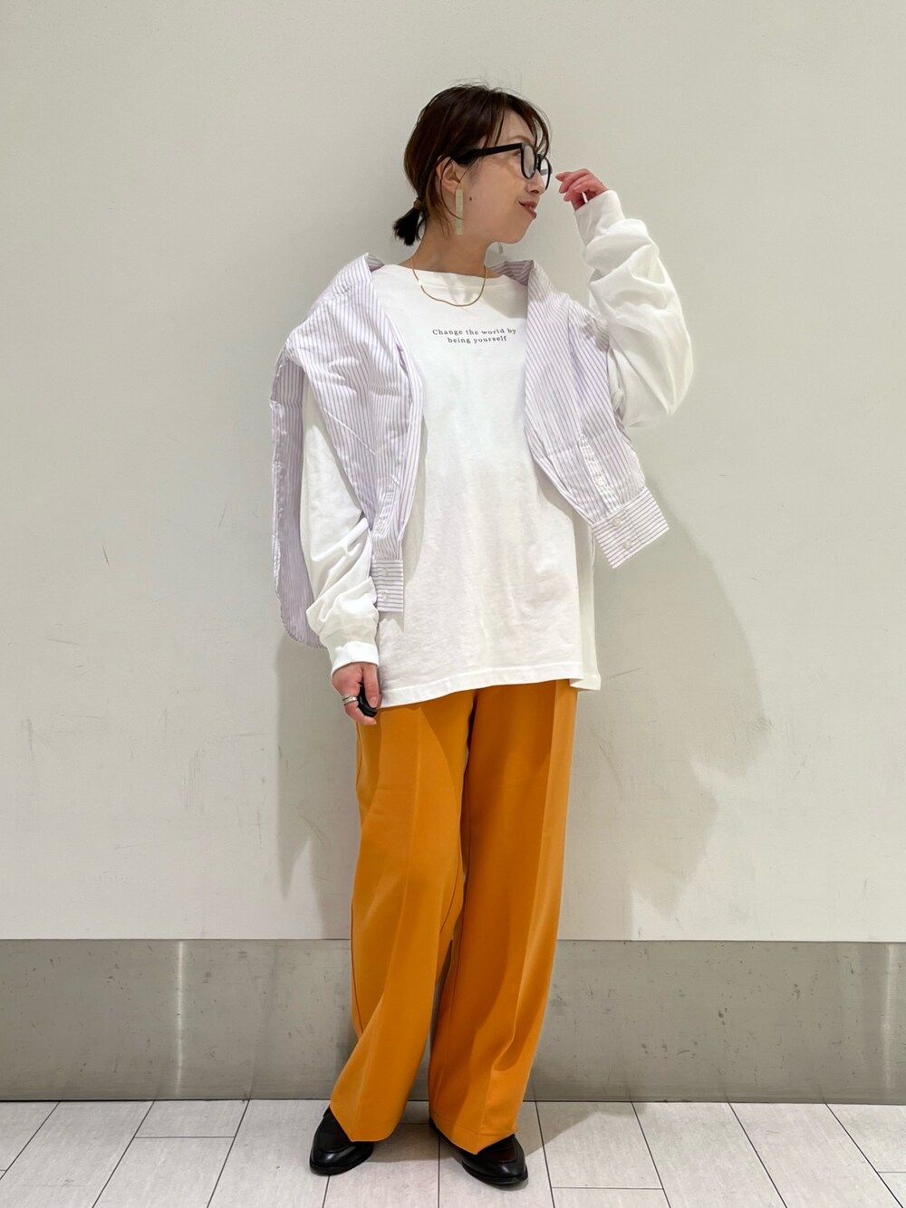 ストライプオーバーシャツLS 262436を使った人気ファッション