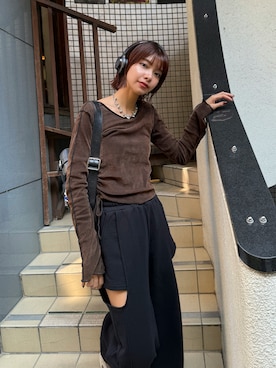 「MURUA（ムルーア）のアイテム（スウェットパンツ）」を使った、宇田川優香さん（レディース・163cm）の秋コーディネート