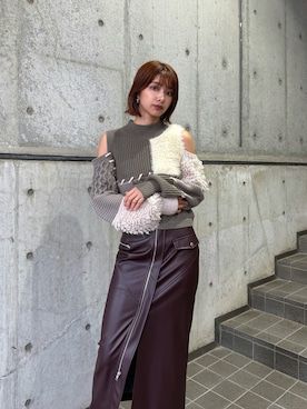 「MURUA（ムルーア）のアイテム（スカート）」を使った、宇田川優香さん（レディース・163cm）の秋コーディネート