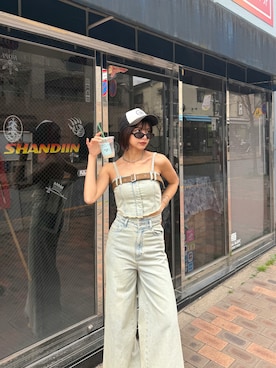 「MURUA（ムルーア）のアイテム（トップス）」を使った、上原優香さん（レディース・163cm）の春コーディネート