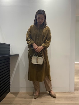 「オリーブ」｜「アイテム（ワンピース）」を使った、meiさん（レディース・163cm）の秋コーディネート