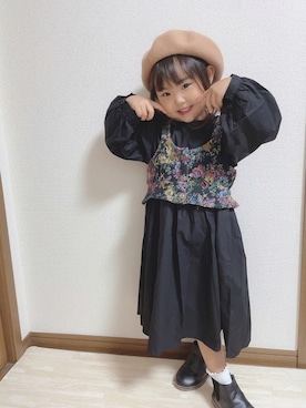 「秋トレンド2021」｜「アイテム（ハンチング/ベレー帽）」を使った、umiiさん（キッズ・100cm）の秋コーディネート
