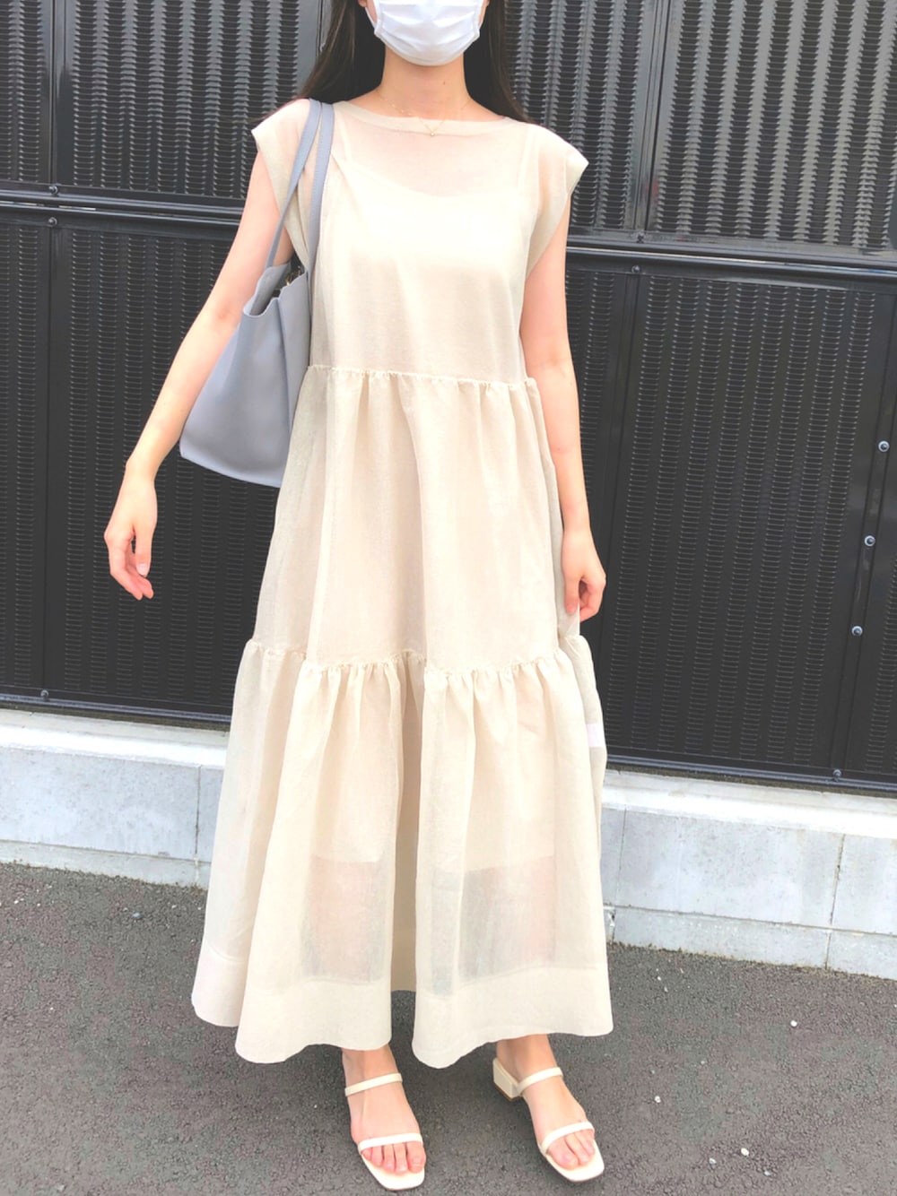 Noble（ノーブル）の「シアーティアード ノースリーブワンピース