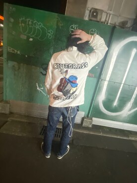「アイテム（ナイロンジャケット、ホワイト系）」を使った、ivl8zkさん（メンズ・168cm）の春コーディネート