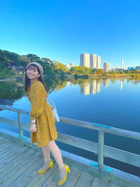 「黄色コーデ」｜しおりさん（レディース・162cm）の春コーディネート