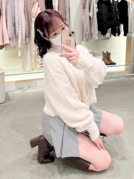 「ふわふわカーディガン」｜minaさん（レディース・162cm）の冬コーディネート