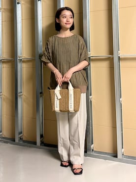 「THE SHOP TK （ザ ショップ ティーケー ）の見た目涼やか メッシュジャカードトップス（Tシャツ/カットソー、ベージュ系）」を使った、saho(低身長コーデ)さん（レディース・150cm）の夏コーディネート