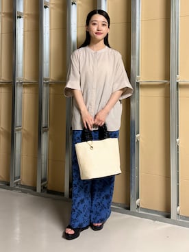 「THE SHOP TK （ザ ショップ ティーケー ）の【体型カバー/選べる６色/MLサイズ】さらっと快適ドルマン5分袖ブラウス（シャツ/ブラウス、ベージュ系）」を使った、saho(低身長コーデ)さん（レディース・150cm）の春コーディネート