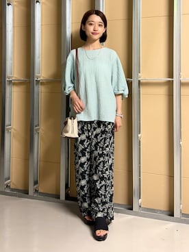 「THE SHOP TK （ザ ショップ ティーケー ）のポコポコ袖タックプルオーバー　体型カバー/洗濯機OK（Tシャツ/カットソー、グリーン系）」を使った、saho(低身長コーデ)さん（レディース・150cm）の夏コーディネート