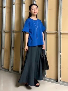 「THE SHOP TK （ザ ショップ ティーケー ）の【ひんやり／吸水速乾／UV】軽やかに揺れる シアーフレアスリーブTシャツ（Tシャツ/カットソー、ブルー系）」を使った、saho(低身長コーデ)さん（レディース・150cm）の春コーディネート