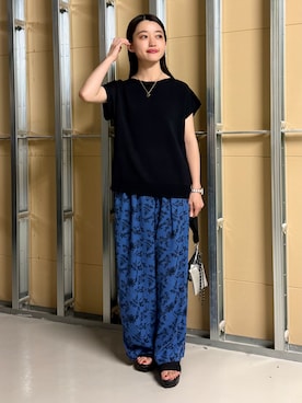 「THE SHOP TK （ザ ショップ ティーケー ）の【S-XL/ひんやりタッチ】多機能フレンチスリーブニット 洗濯機OK/UVケア/毛玉になりにくい（ニット/セーター、ブラック系）」を使った、saho(低身長コーデ)さん（レディース・150cm）の夏コーディネート