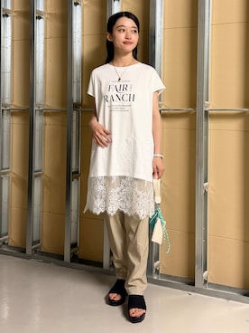 「THE SHOP TK （ザ ショップ ティーケー ）のレース切替 ロングTシャツ（Tシャツ/カットソー、ホワイト系）」を使った、saho(低身長コーデ)さん（レディース・150cm）の夏コーディネート