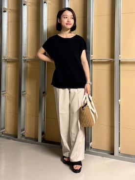 「THE SHOP TK （ザ ショップ ティーケー ）の【S-XL/ひんやりタッチ】多機能フレンチスリーブニット 洗濯機OK/UVケア/毛玉になりにくい（ニット/セーター、ブラック系）」を使った、saho(低身長コーデ)さん（レディース・150cm）の夏コーディネート