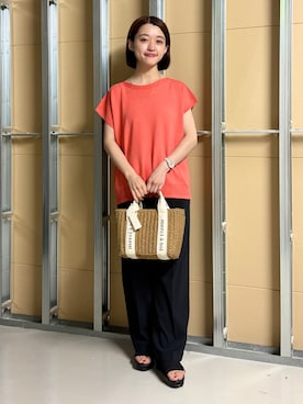 「THE SHOP TK （ザ ショップ ティーケー ）の【S-XL/ひんやりタッチ】多機能フレンチスリーブニット 洗濯機OK/UVケア/毛玉になりにくい（ニット/セーター、オレンジ系）」を使った、saho(低身長コーデ)さん（レディース・150cm）の夏コーディネート