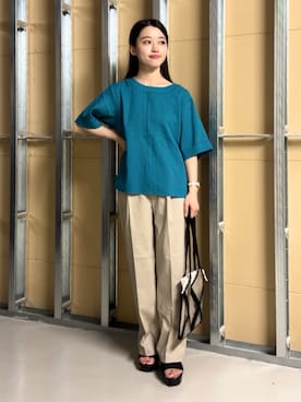 「THE SHOP TK （ザ ショップ ティーケー ）の【M-XL/二の腕カバー】さらり麻調メッシュ5分袖ブラウス（シャツ/ブラウス、ブルー系）」を使った、saho(低身長コーデ)さん（レディース・150cm）の夏コーディネート