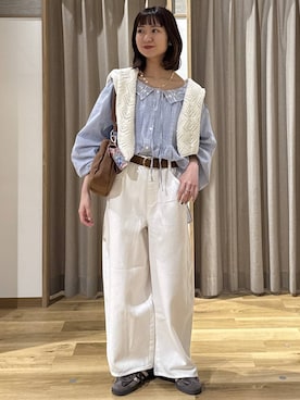 「アイテム（ポーチ）」を使った、シュナさん（レディース・160cm）の冬コーディネート