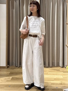 「アイテム（アクセサリー）」を使った、シュナさん（レディース・160cm）の春コーディネート