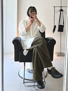 「SONOMITSU（ソノミツ）のアイテム（シューズ）」を使った、Izumiさん（メンズ・175cm）の秋コーディネート