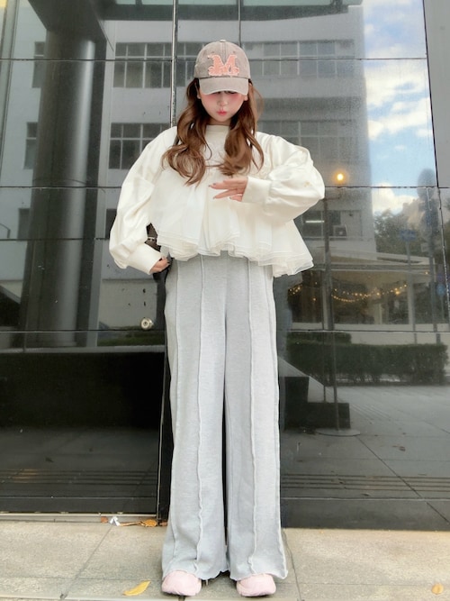 Bibiy.のスウェットを使った人気ファッションコーディネート - WEAR