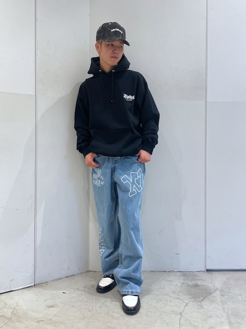 XLARGE���hXlarge_Willy����̃p�[�J�[�uGOING FOR BROKE PULLOVER HOODED SWEAT�iXLARGE�b�G�N�X�g�����[�W�j�v���g�����R�[�f�B�l�[�g