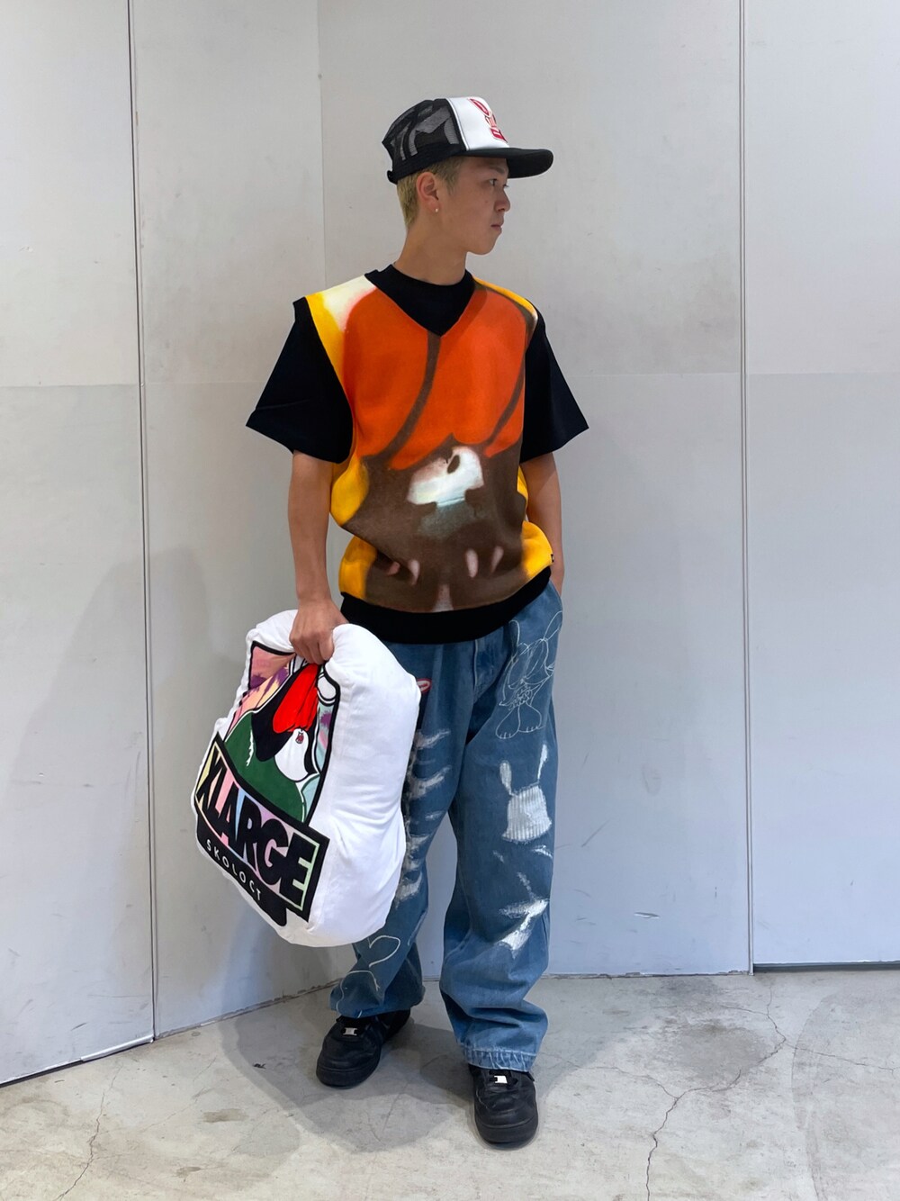 50%OFF XLARGE（エクストララージ）の「XLARGE×SKOLOCT KNIT VEST トップス