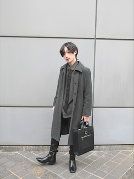 「黒スキニー」｜「アイテム（ステンカラーコート）」を使った、shuuさん（メンズ・163cm）の冬コーディネート