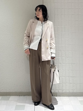 「VIS（ビス）のアイテム（パンツ）」を使った、harunaさん（レディース・162cm）の冬コーディネート