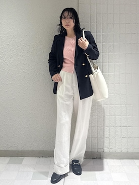 「VIS（ビス）のアイテム（パンツ）」を使った、harunaさん（レディース・162cm）の春コーディネート