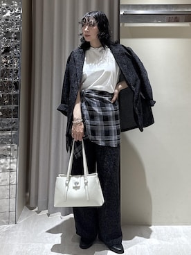 「VIS（ビス）のアイテム（トップス）」を使った、harunaさん（レディース・162cm）の春コーディネート