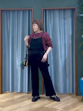 「アイテム（キーホルダー）」を使った、67remiさん（レディース・160cm）の秋コーディネート