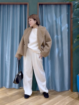 「アイテム（ピーコート）」を使った、67remiさん（レディース・160cm）の秋コーディネート