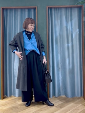 「旅行」｜「アイテム（チェスターコート）」を使った、67remiさん（レディース・160cm）の秋コーディネート