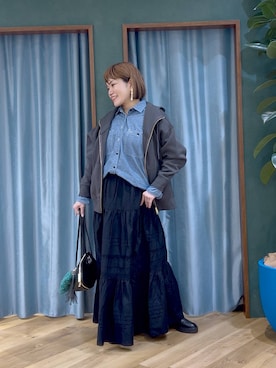 「アイテム（キーホルダー）」を使った、67remiさん（レディース・160cm）の秋コーディネート