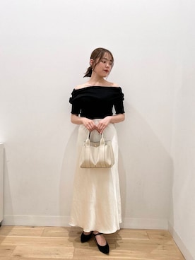 「RODE SKO（ロデスコ）のプチダブルポケットトートバッグ（トートバッグ、ホワイト系）」を使った、ユナさん（レディース・160cm）の夏コーディネート