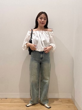 「SENSE OF PLACE by URBAN RESEARCH（センスオブプレイスバイアーバンリサーチ）のスクエアトゥフラットシューズ（バレエシューズ、ゴールド系）」を使った、ユナさん（レディース・160cm）の夏コーディネート